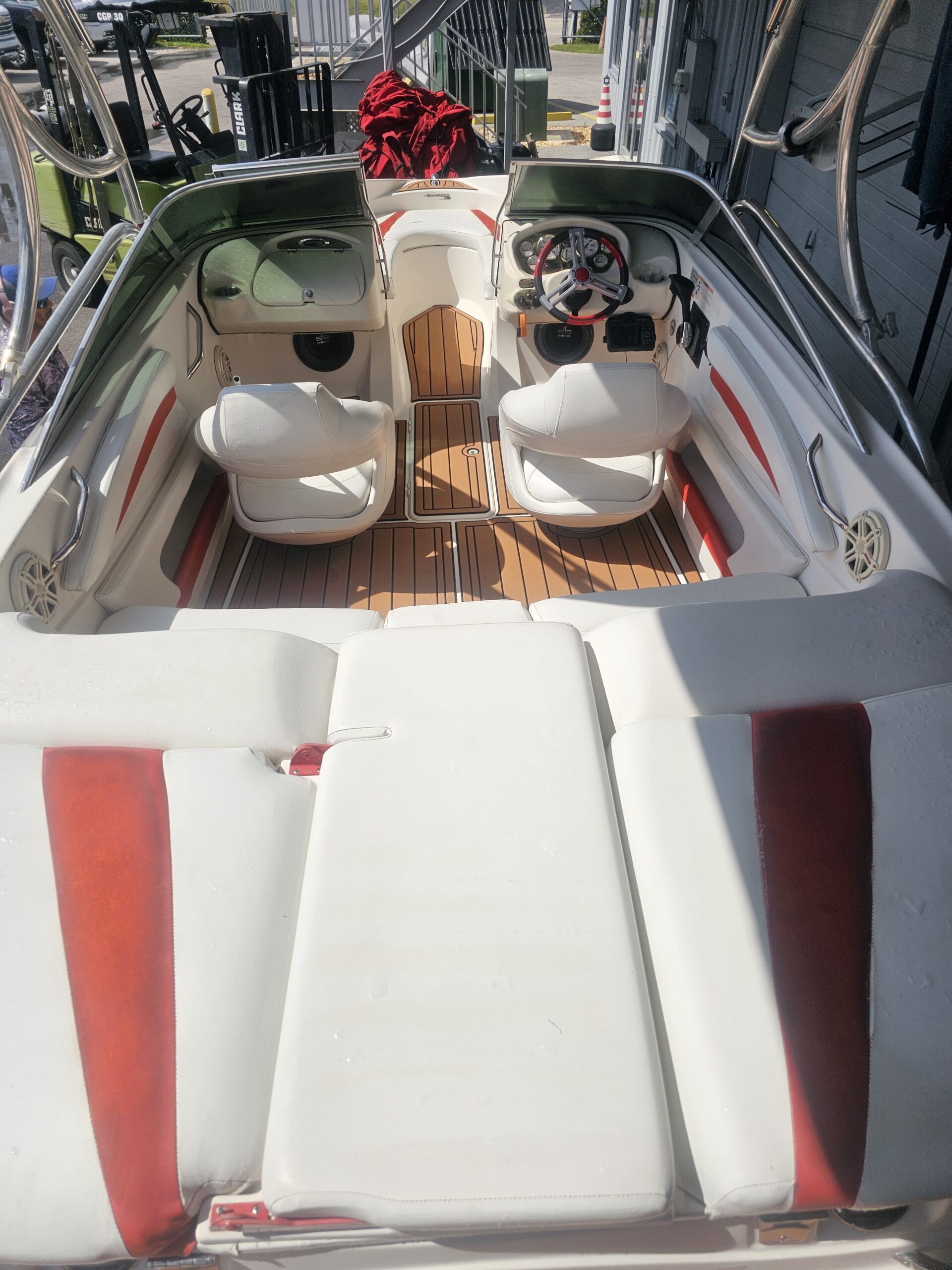 Glastron GT 205 - Image 15