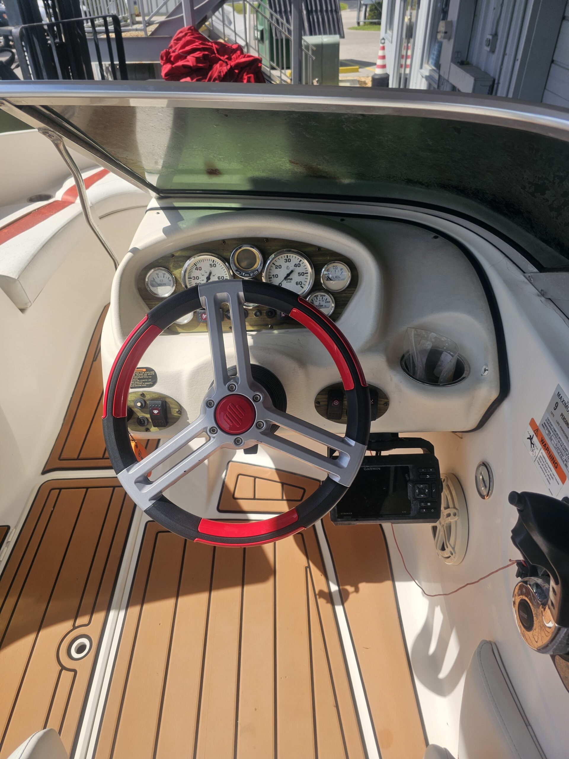 Glastron GT 205 - Image 13