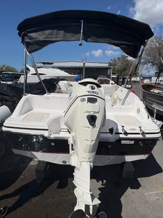 2013 Hurricane Sundeck Sport 188 - Image 11
