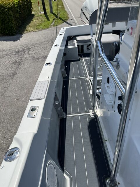 Dusky 256 Center Console - Image 8