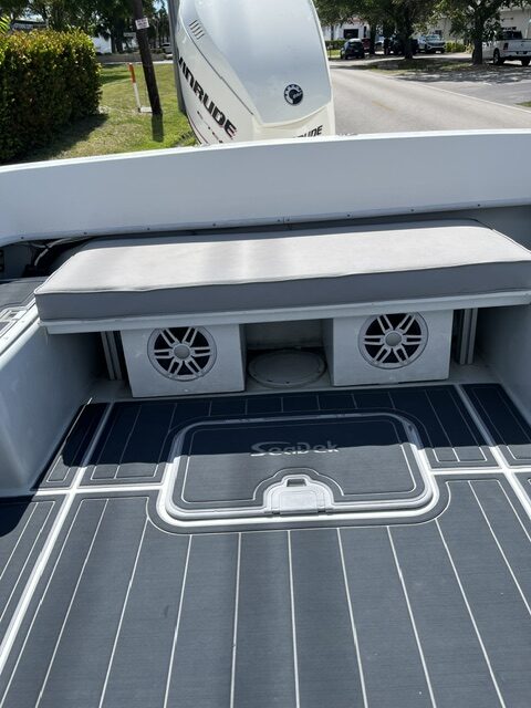 Dusky 256 Center Console - Image 10