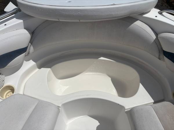 Chaparral SSi 230 - Image 8